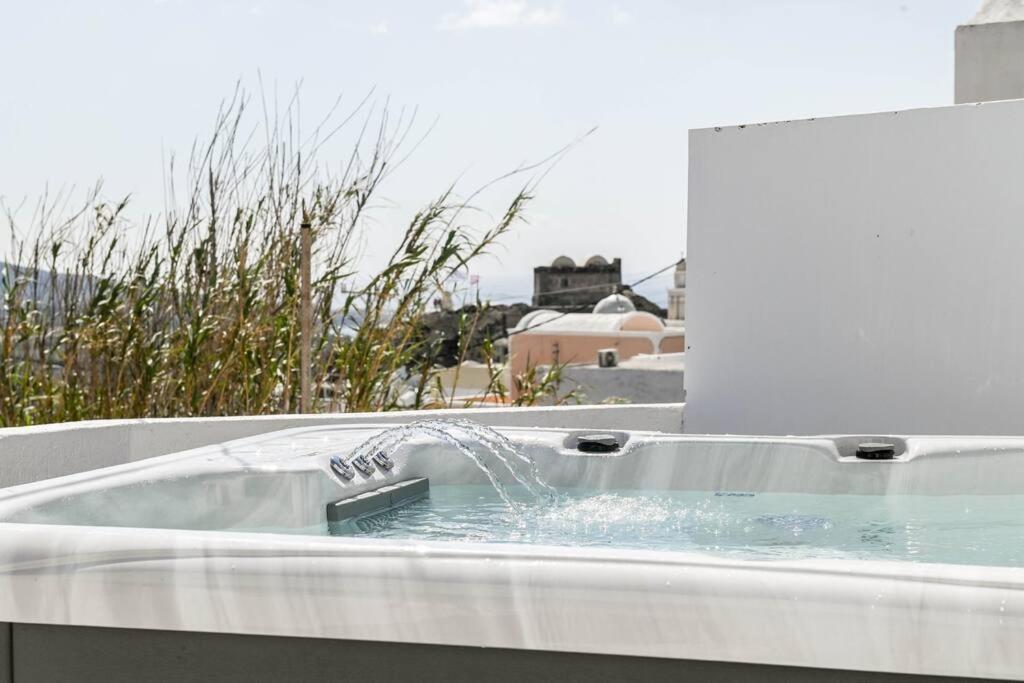 Villa Solasta #1 With Jacuzzi In Santorini Akrotírion Zewnętrze zdjęcie